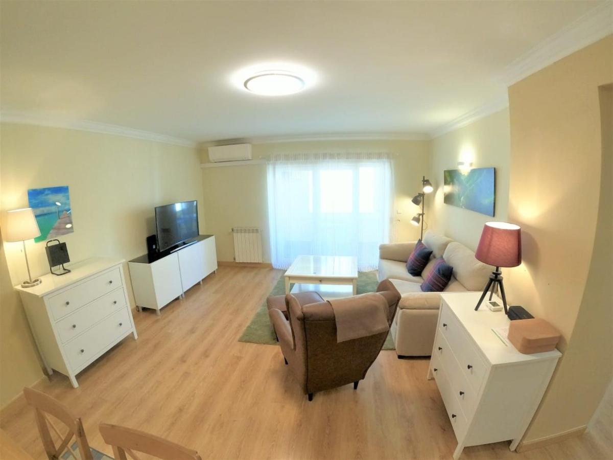 Carnaxide Modern T1 Apartment W Balcony In Carnaxide Oeiras Lisbon Εξωτερικό φωτογραφία