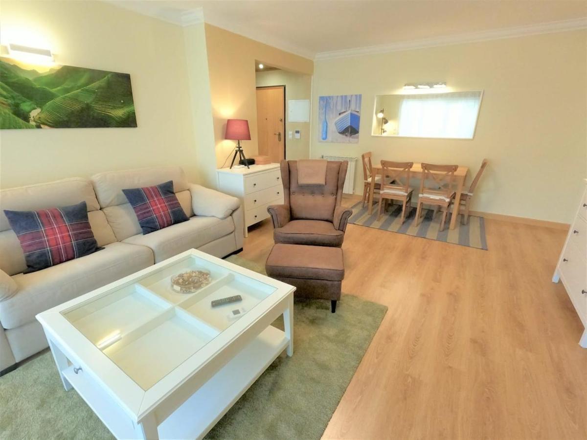 Carnaxide Modern T1 Apartment W Balcony In Carnaxide Oeiras Lisbon Εξωτερικό φωτογραφία